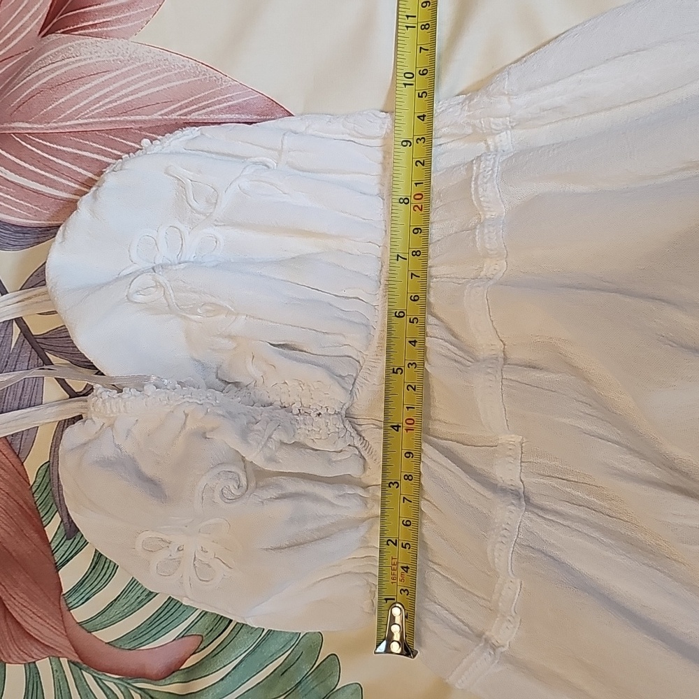 Elegant White Halter Dress NWOT - Picture 10 of 12